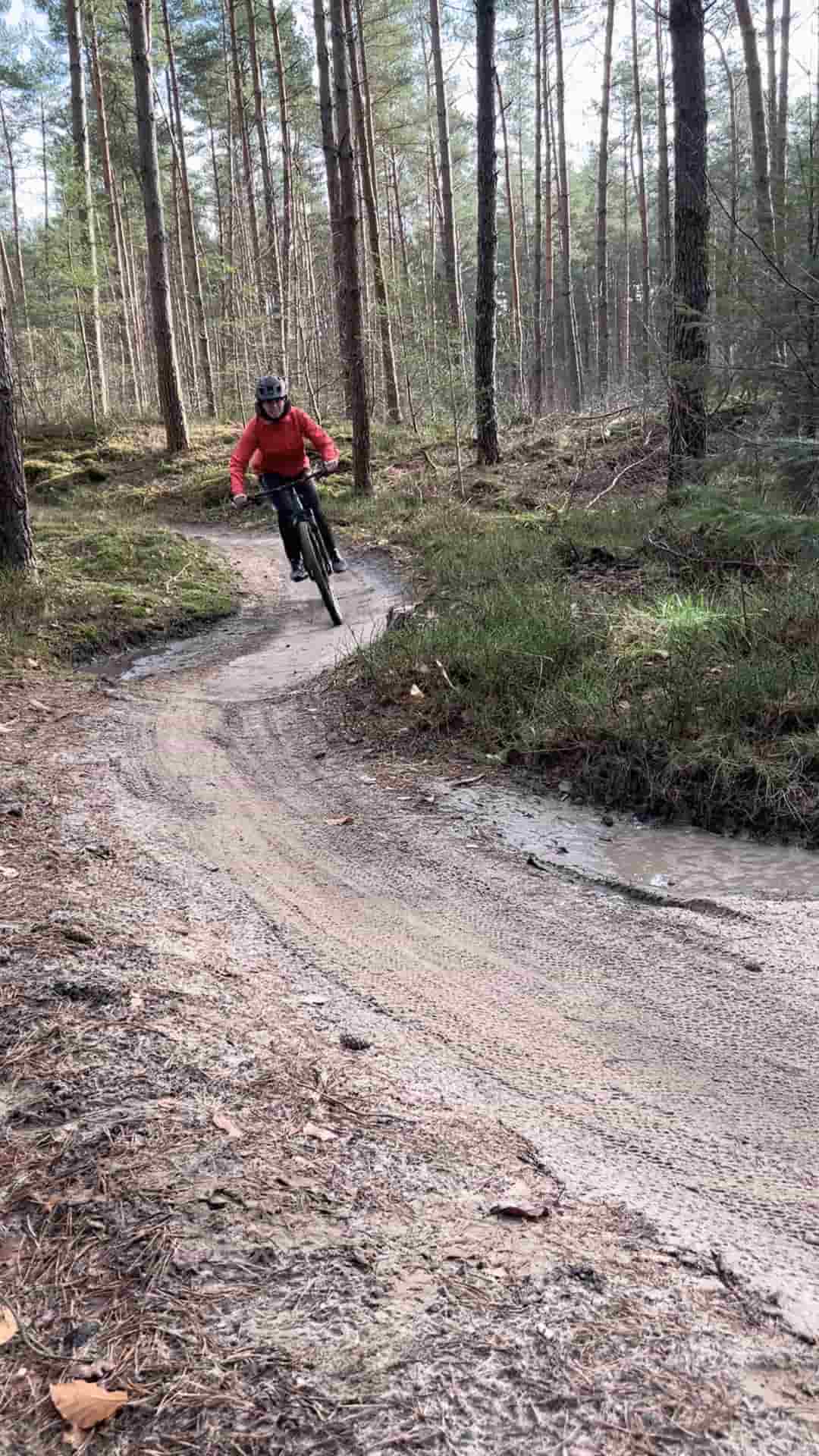 MTB op track